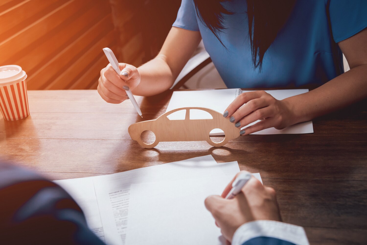 Le meilleur moment pour renégocier son assurance auto : guide complet